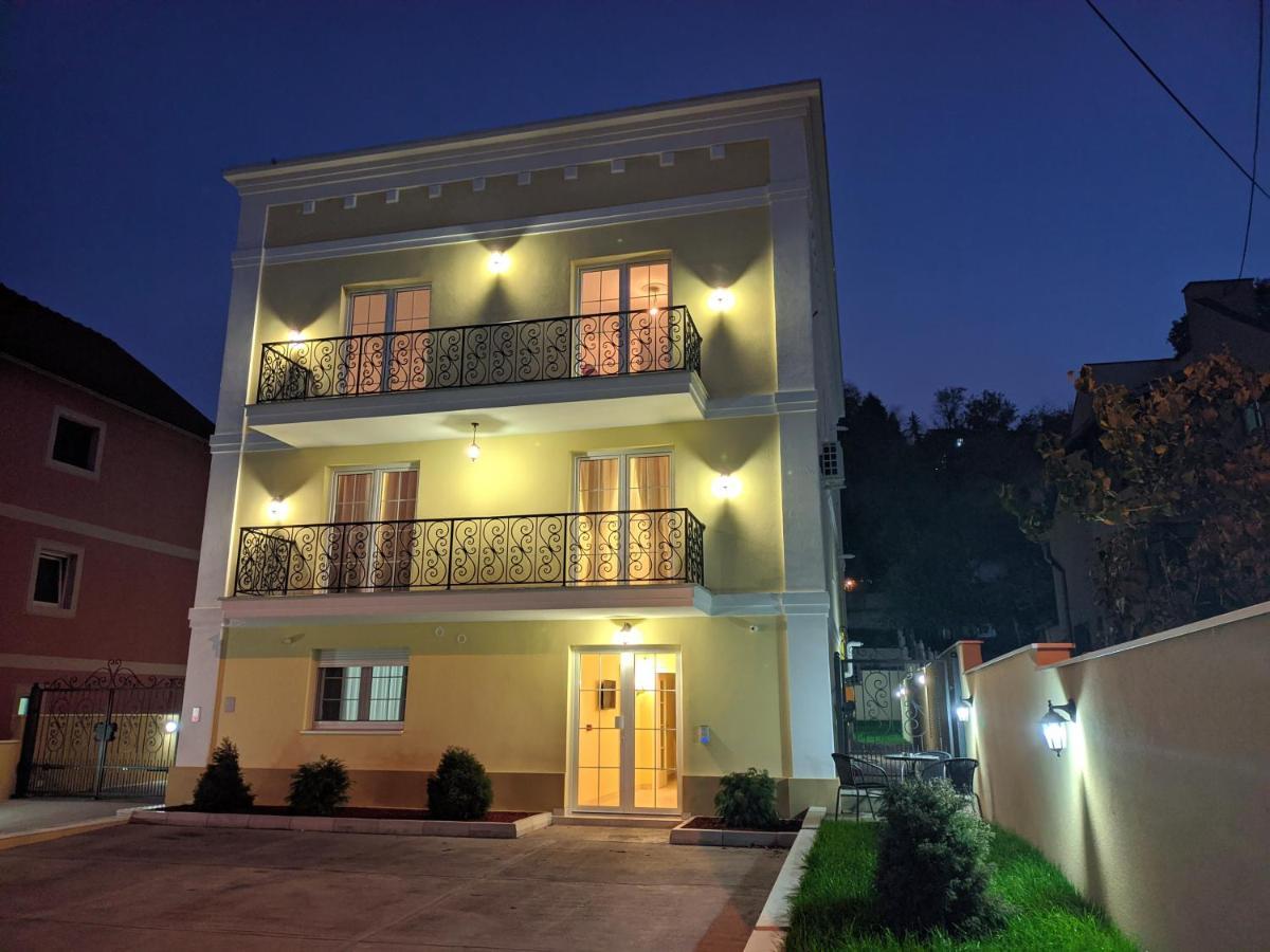 Apartmani Danube Lux Semêndria Exterior foto